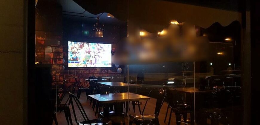 Café on Busy Earlwood Street. Strategically Located Across From a School. Huge Potential For Growth. URGENT SALE!