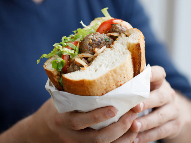 Popular, Award-Winning Subway Sandwich Franchise in Fantastic Location. Huge ROI! New to Market