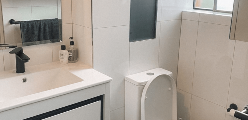 Established Plumbing & Pipe Relining Business: Low Costs, Top Reputation!