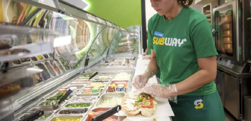 Popular Sub Sandwich Store With Excellent Work Life Balance. Work 5 Days only. Run under management.