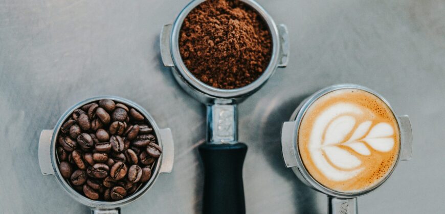 Renowned Café in Popular Hills Area, Short Trading Hours, High Profits