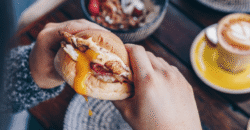 Hole-in-the-Wall Café with Cult Bagel Brand, Delivery Platforms & Growth Potential